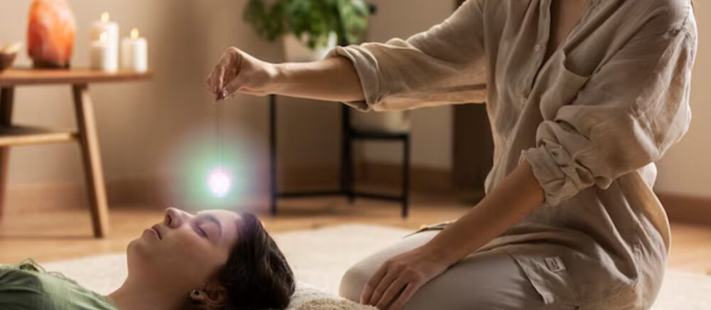 yoga practitioners in Dubai